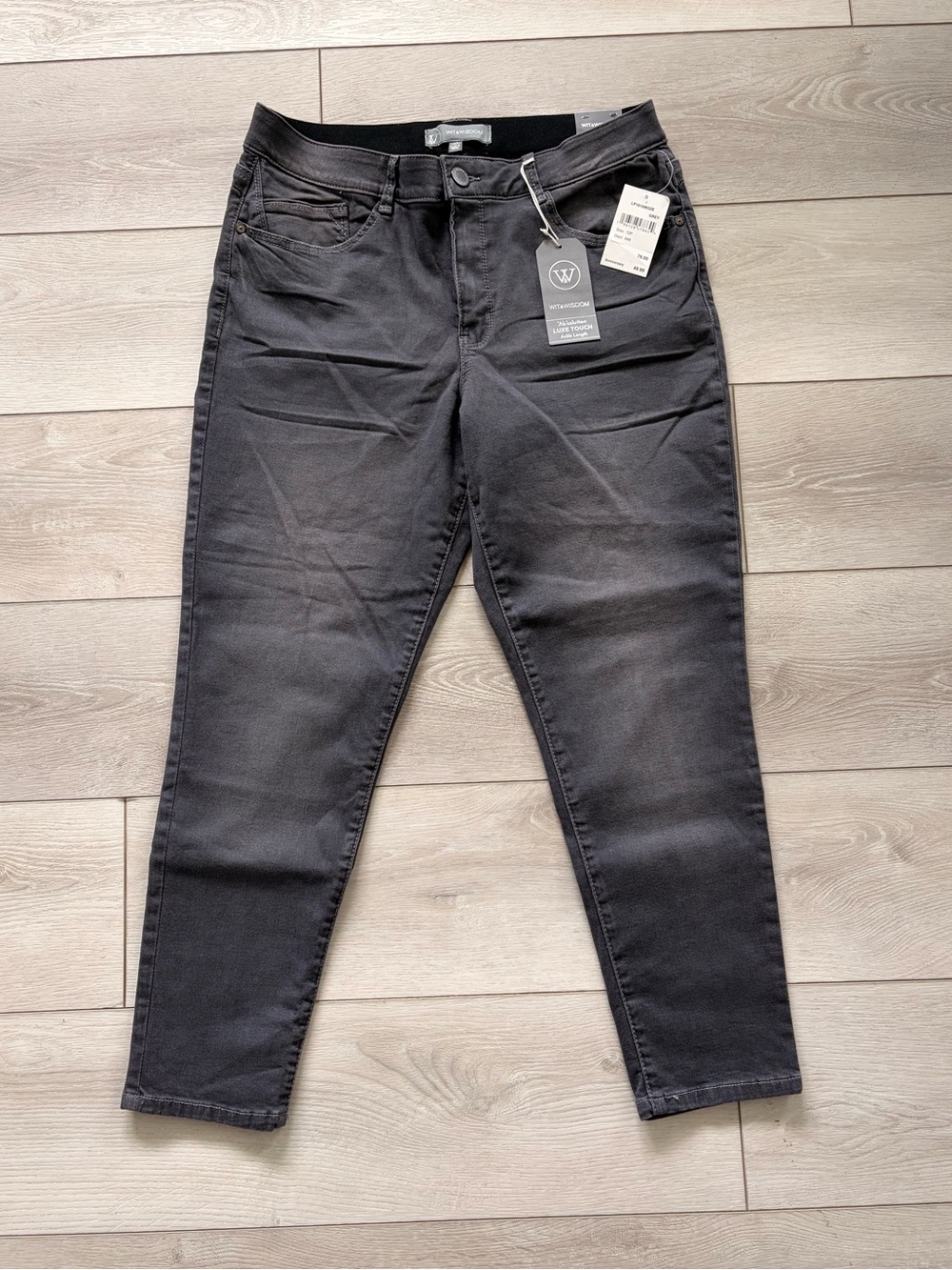 NWT Wit & Wisdom Luxe Touch Grey “Ab” Solution Jeans Size 12P